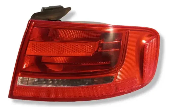Lanterna Direita Audi A4 2011 2012  Direito Vermelho