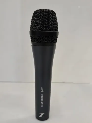 Microfone Sennheiser E 835 Dinâmico Cardioide Cor Preto!!