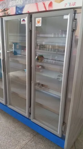 Vendo Equipamentos completo Mercado e Açougue