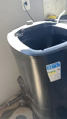 Tanquinho de lavar roupa