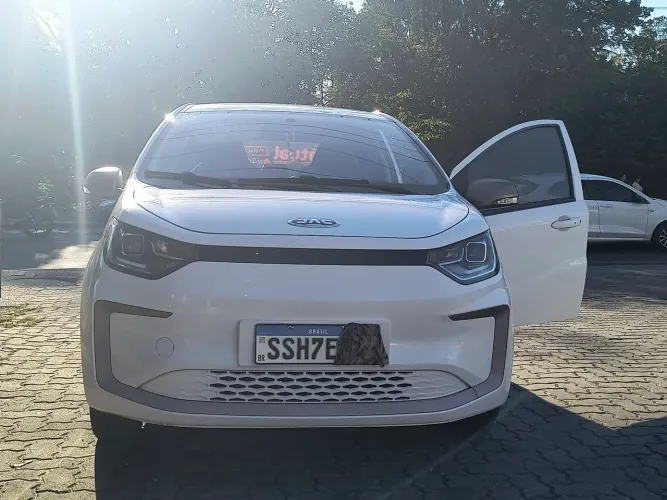 JAC E-JS1 62cv 5P Aut. (elétrico) 2023