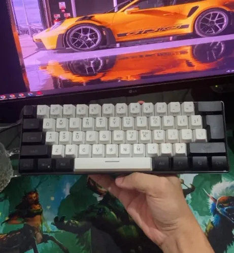 teclado mecanico 60%
