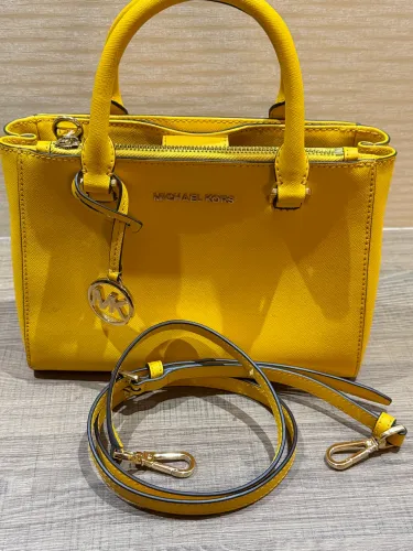 Vende se bolsa Michael kits