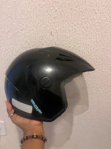 capacete