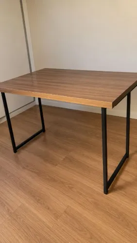 Perfeita Mesa home office - Duvido igual