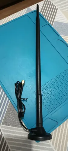 Antena omnidirecional com base magnética e conector SMA p/ placas Wi-Fi