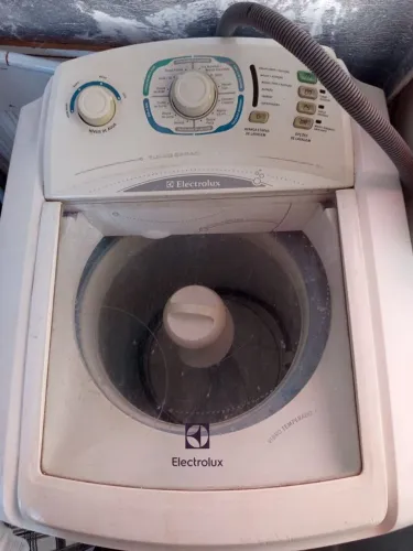Máquina de lavar roupa Eletrolux 10kls