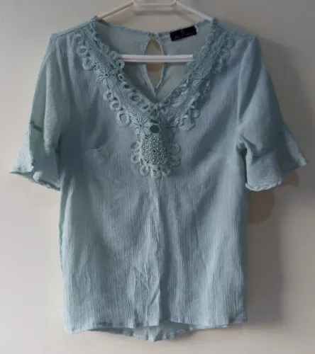 Promoção Blusa C/ Renda 38 Nova