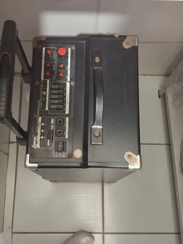 Vendo caixa de som