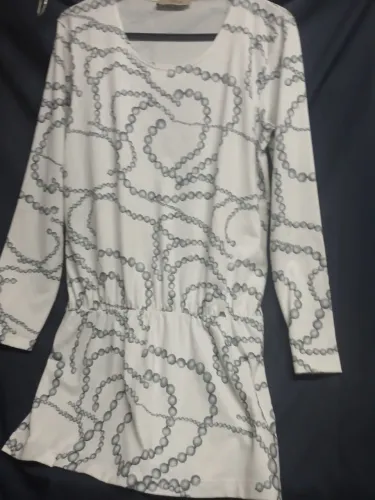 Roupas semi novas