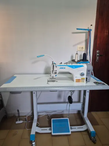 MÁQUINA RETA INDUSTRIAL 