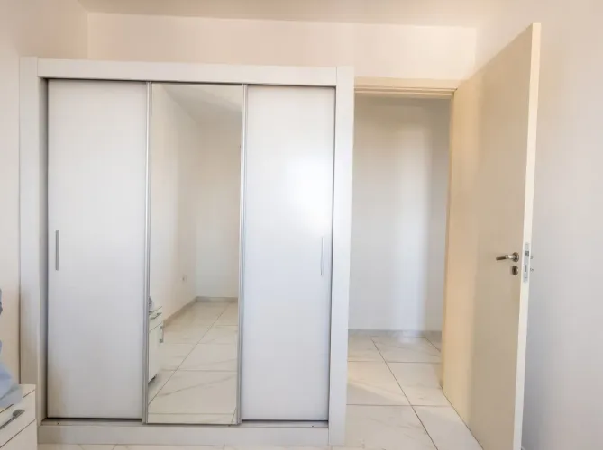 Guarda roupa 3 portas 