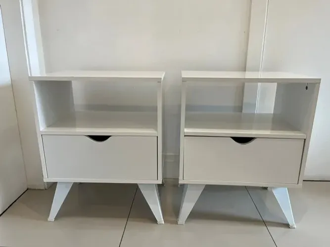 Mesa cabeceira