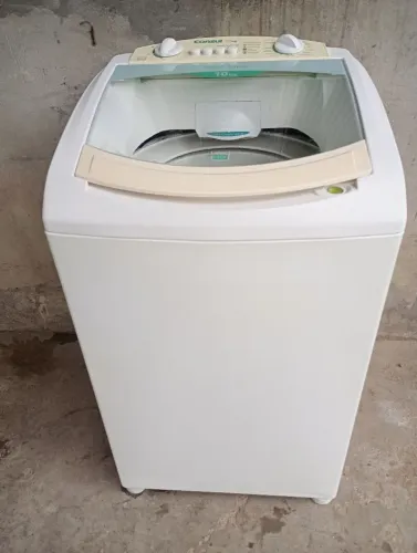 Vendo máquina de lavar 10 kg Consul funcionando perfeitamente aceito cartão