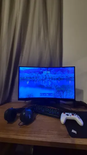 Monitor gamer Samsung odyssey g5 27 polegadas 165 hz