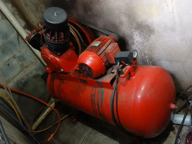 Compressor de ar comprimido 