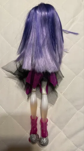 Boneca Monster high Spectra Vondergeis 