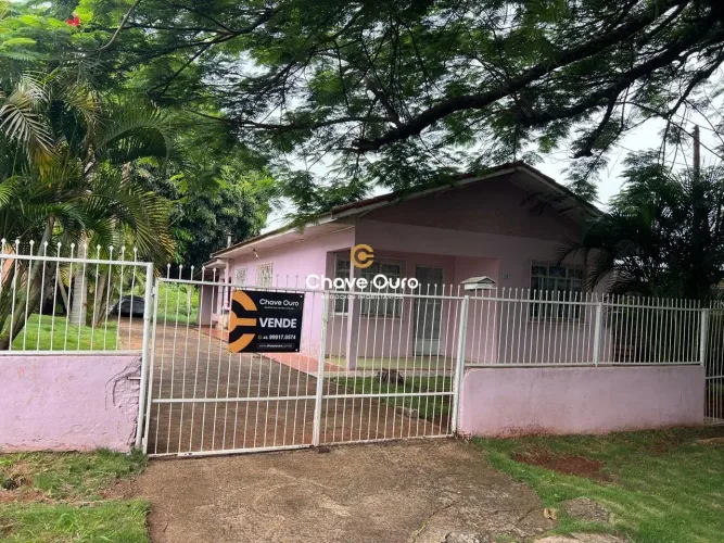 TERRENO NO SÃO CRISTOVÃO COM EDIFICAÇÃO