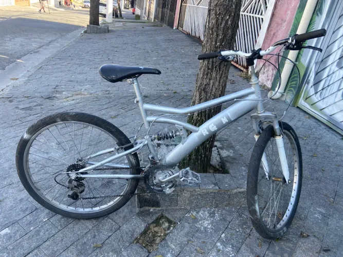 Bicicleta barato vendo