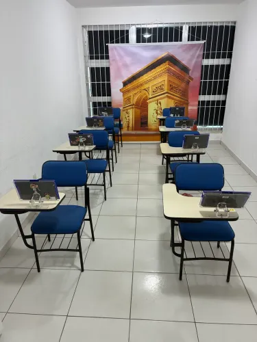 Cadeiras Universitárias.