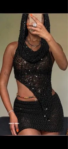 Conjunto feito a mão