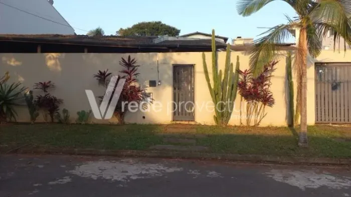 Casa a venda cidade universitária 3 dormitórios, 01 suite, varanda , vaga 6 carros