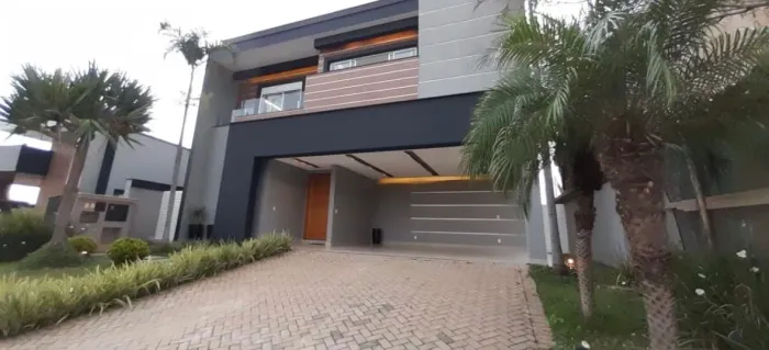 Casa de Alto Padrão com 5 Suítes, Piscina e Vista Privilegiada em Alphaville Nova Esplanad