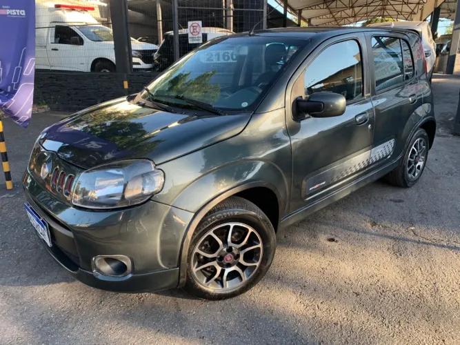 Fiat Uno Sporting 1.4 EVO Fire Flex 8V 4P 2014