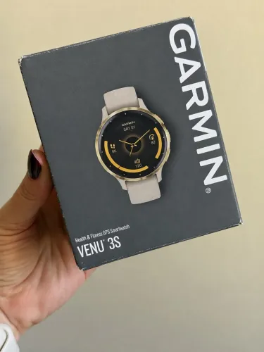 Garmin Venu 3S - Bege com Dourado