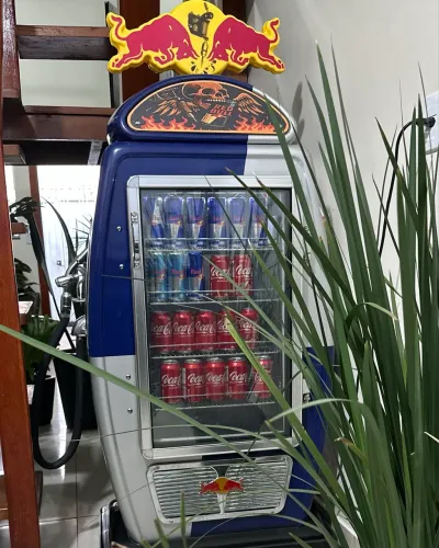Frigobar Expositor Red Bull Original Retrô Colecionável