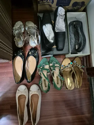 Lote de sapatos femininos 