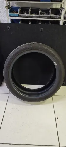 Pneu Goodyear Eagle aro 18  205/45/18 novo