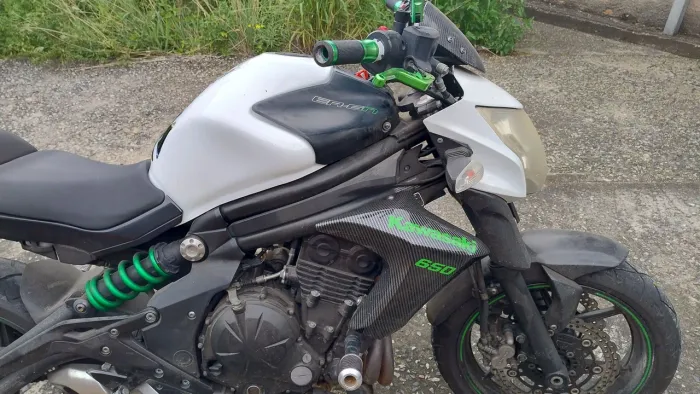 Motor 650cc, 6 marchas, tork 6,5 kgf