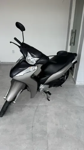 BIZ 125 EX/2024
