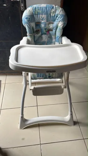 Cadeira de Alimentação