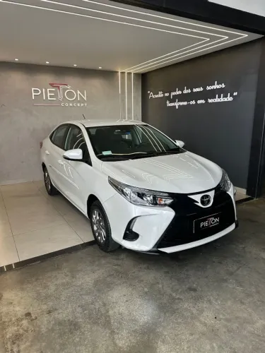 Toyota Yaris XS Sedan 1.5 Flex 16V 4P Aut. 2024