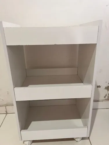 Bancada pequena multiuso 