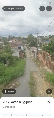 Vende-se uma casa