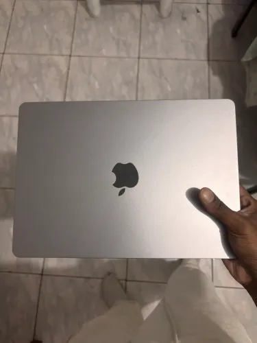 MacBook Air M2