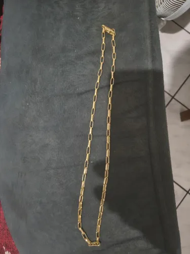Cordão top moeda antiga!