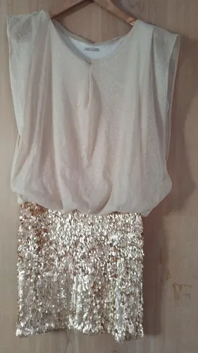 Vestido social curto