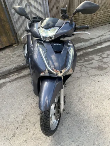 Honda sh 150 dlx