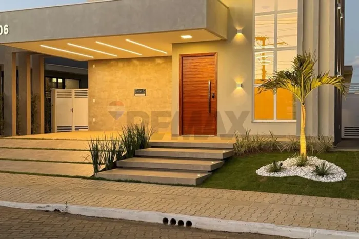 "Casa Elegante e Segura no Horto Premier"