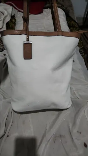 Lote de bolsas em couro 