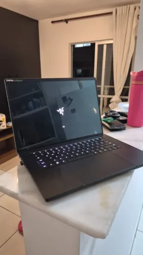 Notebook Razer Blade 16 - I9-14900hx - 32gb Ram - 2tb Ssd - RTX 4090