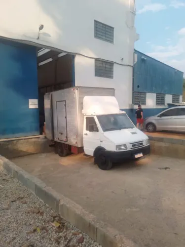 Iveco Daily Chassi 35.1 16v0 2.8 103cv Diesel Mec. 2P 2004
