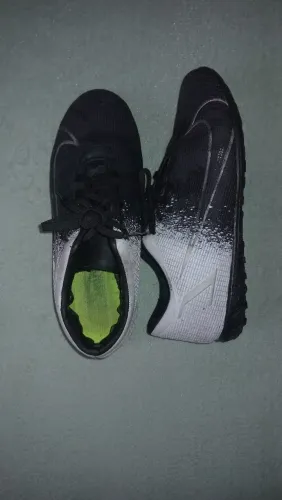 Chuteira nike mercurial Society