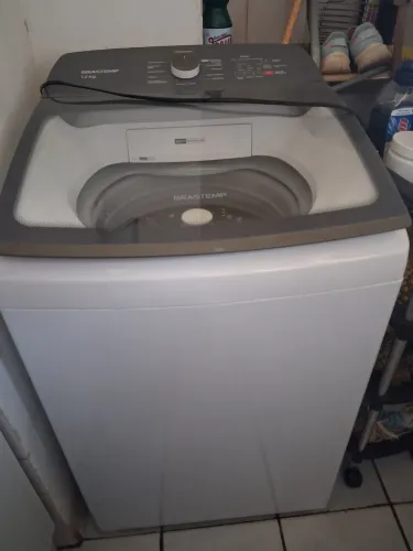 Maquina para retirada de peças