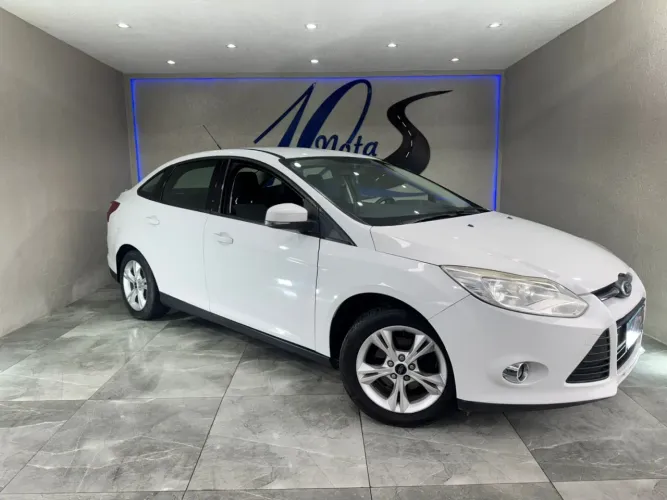 Ford Focus Sedan 2.0 16v/2.0 16V Flex 4P 2015