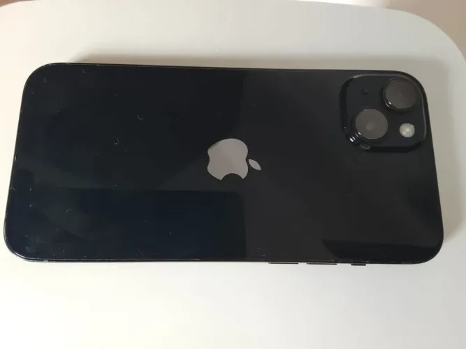 iPhone 14 Plus para saída rápida